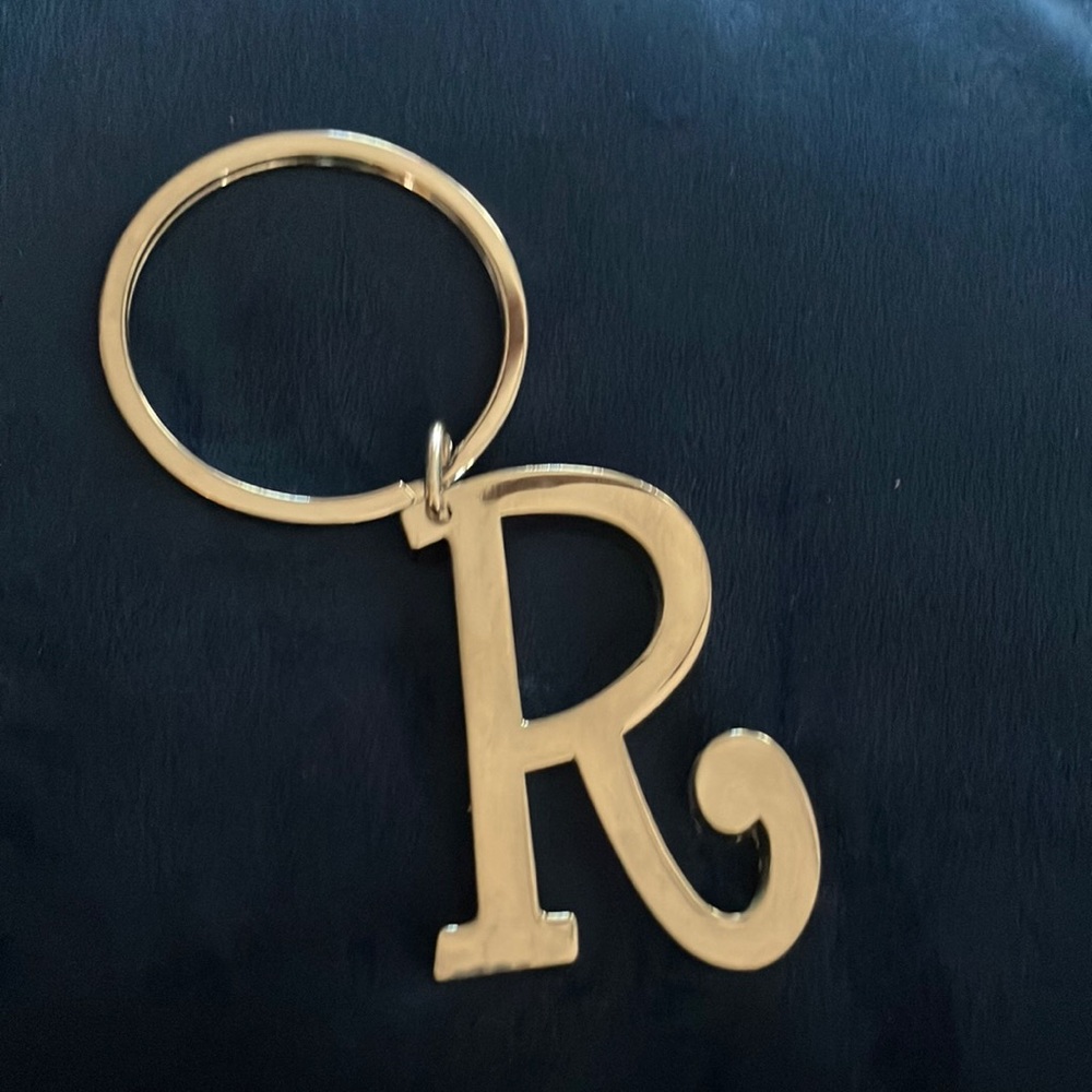 Silver Letter R Keychain Heavy-duty‎